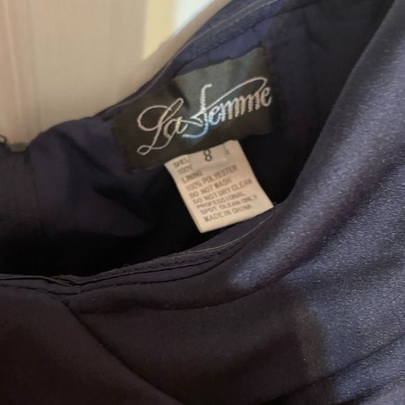 La Femme Navy Blue Off the Shoulder Ruched Satin Trumpet Gown Size 8 NWOT - Picture 8 of 10